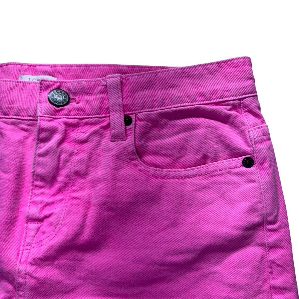 🌟 J. Crew Bright Pink Pencil Skirt 🌟 - Picture 2 of 5